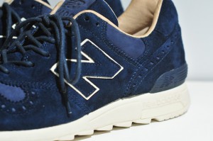 INVINCIBLE x New Balance 1400 Navy Brogue